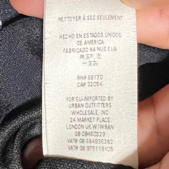 Free People Black Floral Print Kimono Wrap Top Blouse Cropped Long Sleeve S - Picture 9 of 10